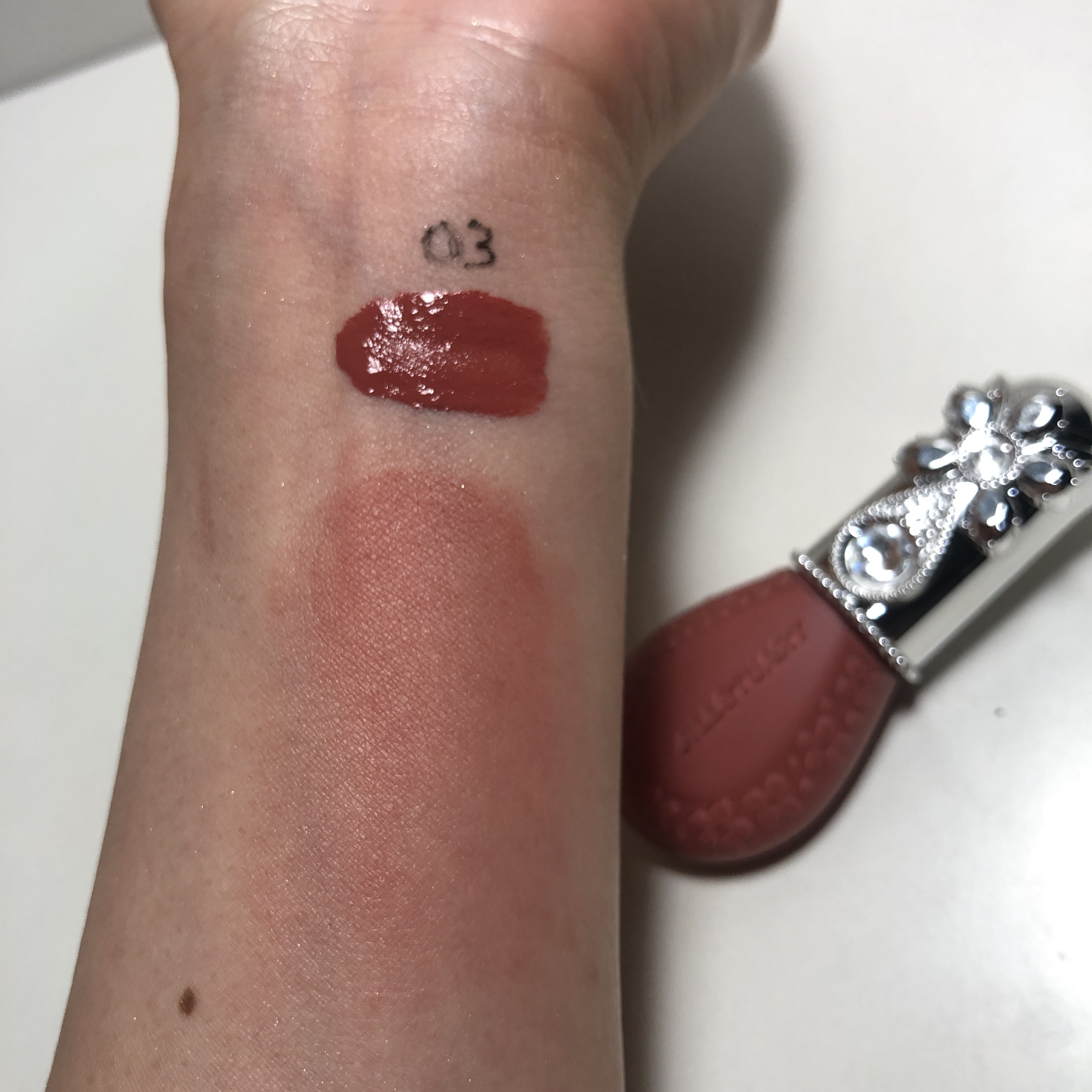 ジルスチュアート ブルームドロップ リップ＆チーク シフォン/JILL STUART/リキッドチークを使ったクチコミ（2枚目）