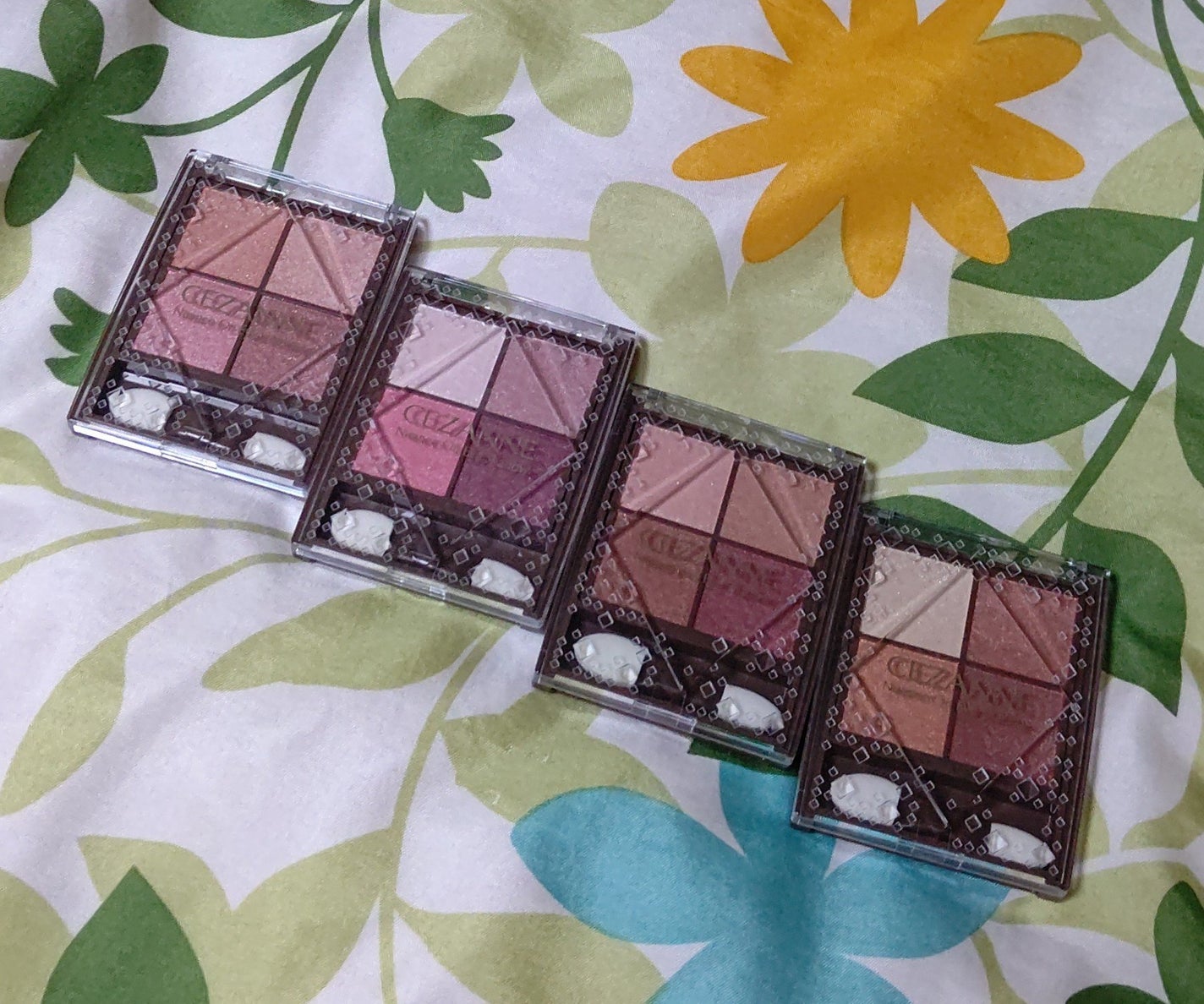 ニュアンスオンアイシャドウ/CEZANNE/アイシャドウパレットを使ったクチコミ(1枚目)