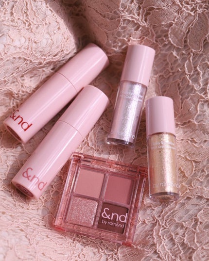 アンドバイロムアンド グラッシーボムティント/&nd by rom&nd/リップティントを使ったクチコミ(2枚目)