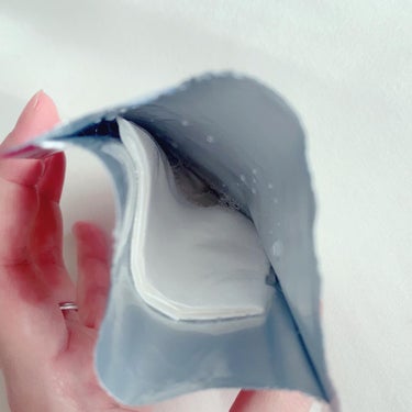 KISO ハイドロキノン マスクのクチコミ「高濃度美容原液×温泉水を1枚に贅沢に閉じ込めたフェイスマスク
⁡
KISO フェイスマスク
3.....」（3枚目）