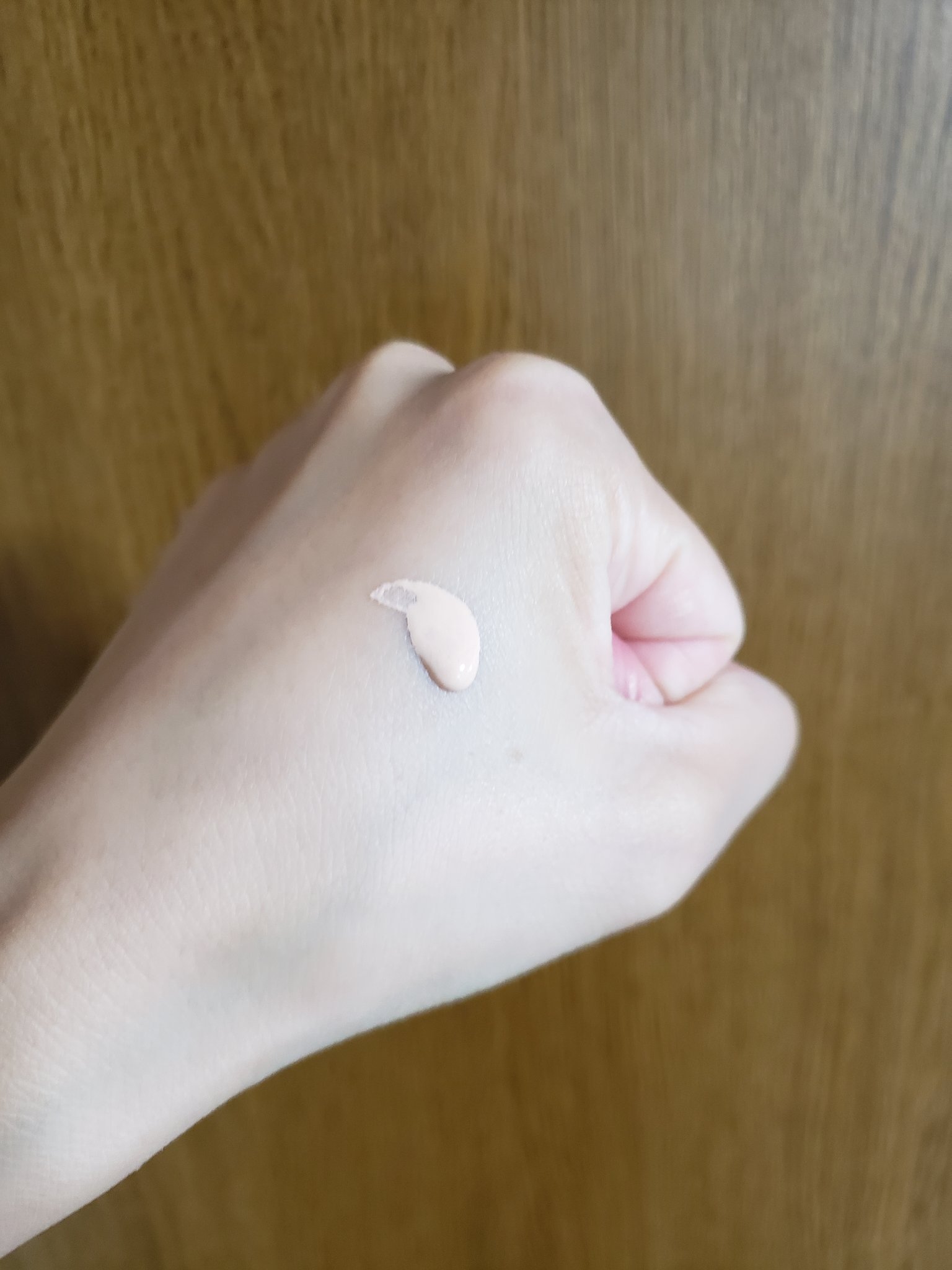 ドラマティックエッセンスリキッド/マキアージュ/リキッドファンデーションを使ったクチコミ（3枚目）