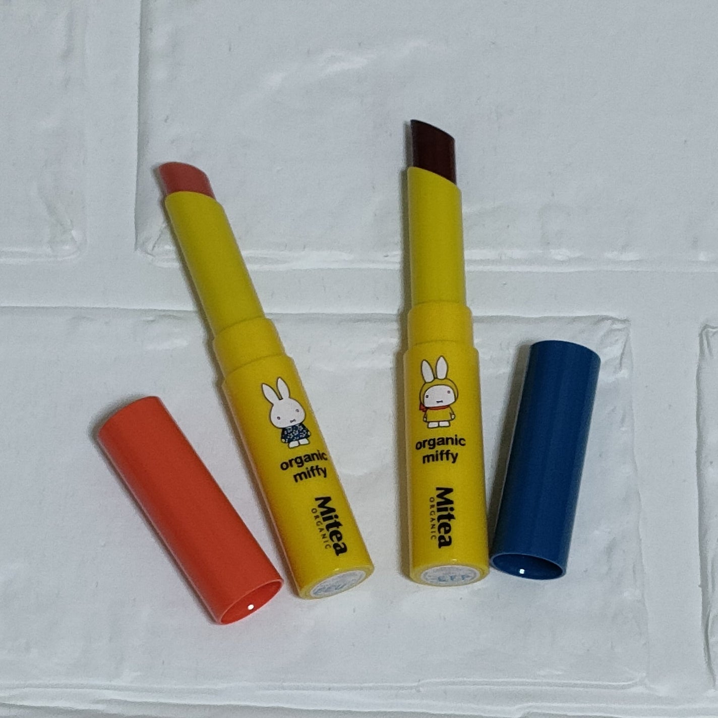 セラムオイルリップスティック /ミティア オーガニック/口紅を使ったクチコミ(3枚目)