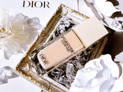 ディオールスキン フォーエヴァー フルイド グロウ/Dior/リキッドファンデーションを使ったクチコミ(1枚目)