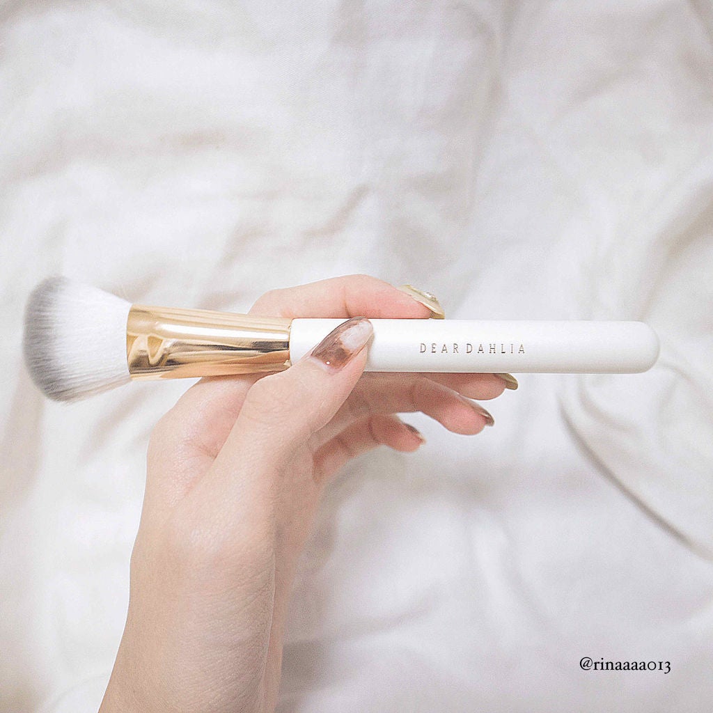 ブルーミングブラシ #325 チークブラシ/DEAR DAHLIA/メイクブラシを使ったクチコミ(1枚目)