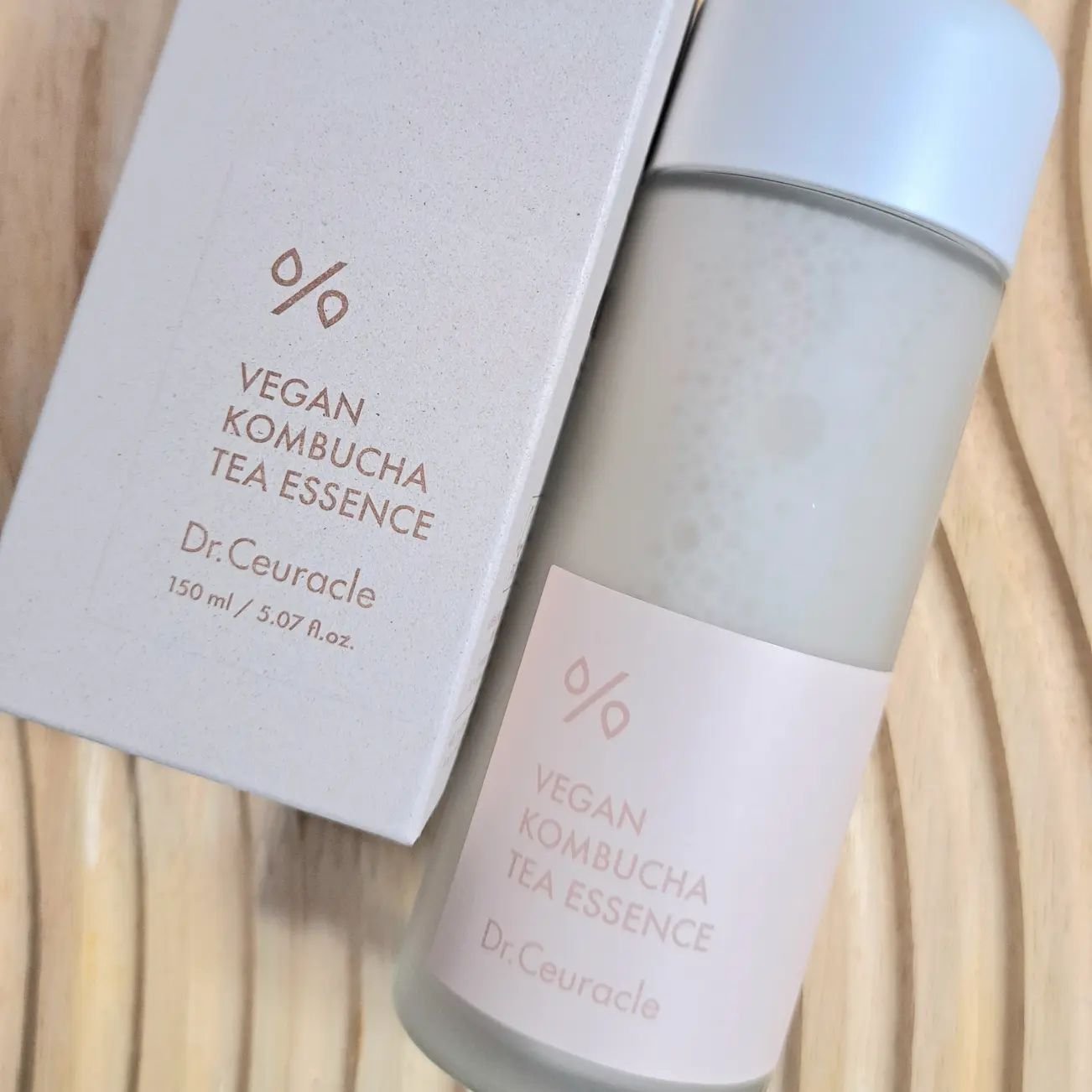 ヴィーガンコンブチャ ティー エッセンス/Dr.Ceuracle/オールインワン化粧品を使ったクチコミ（3枚目）
