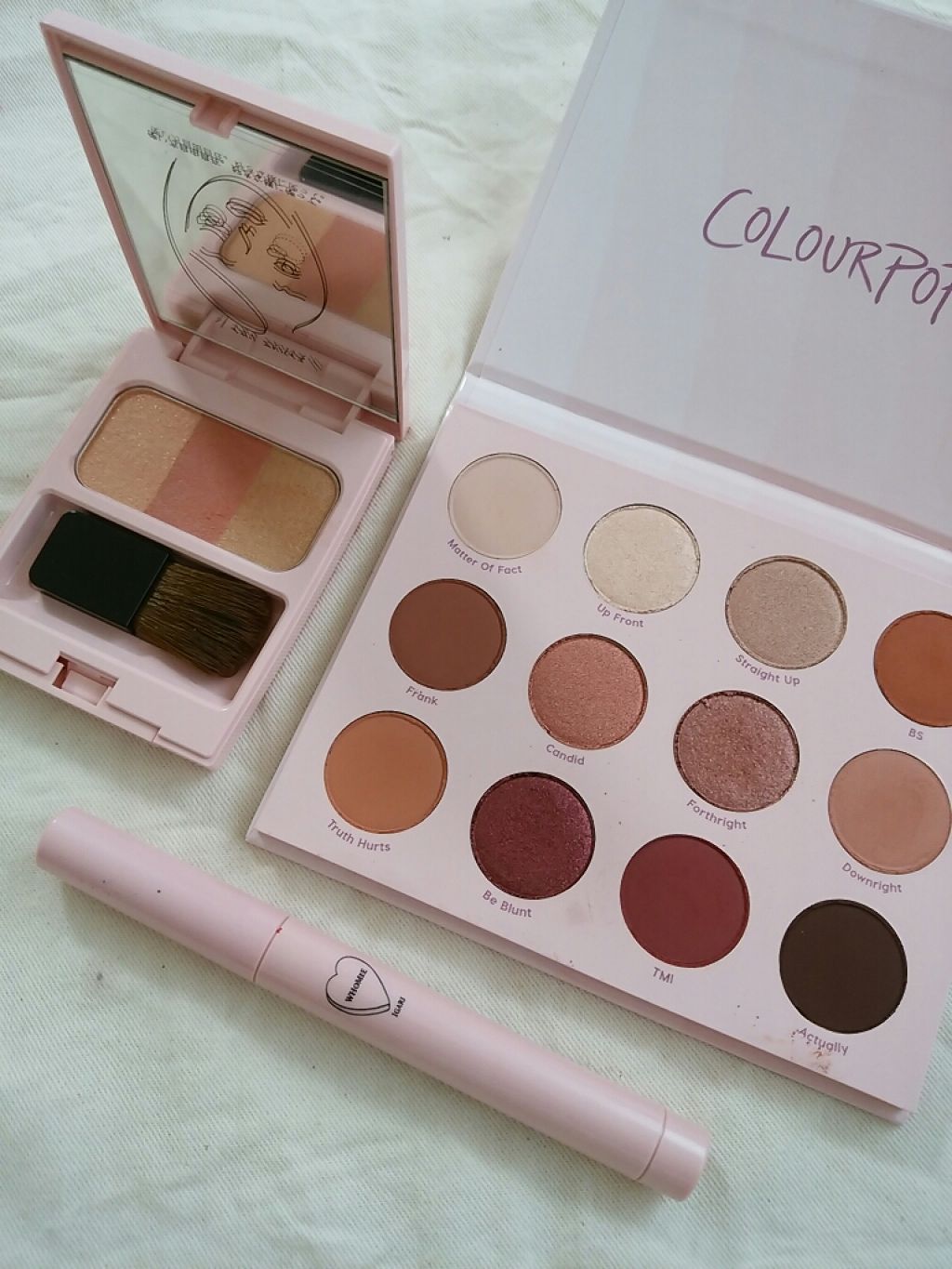 Give It To Me Straight/ColourPop/アイシャドウパレットを使ったクチコミ(1枚目)