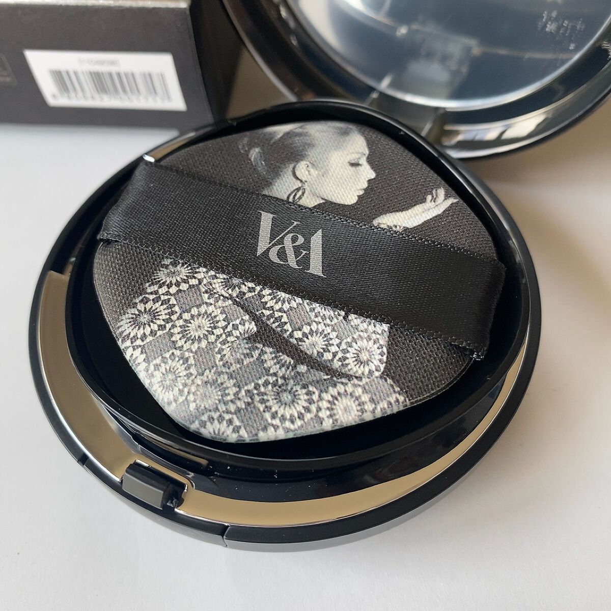 ロングウェアクッションファンデーション/V&Aビューティー/クッションファンデーションを使ったクチコミ(5枚目)