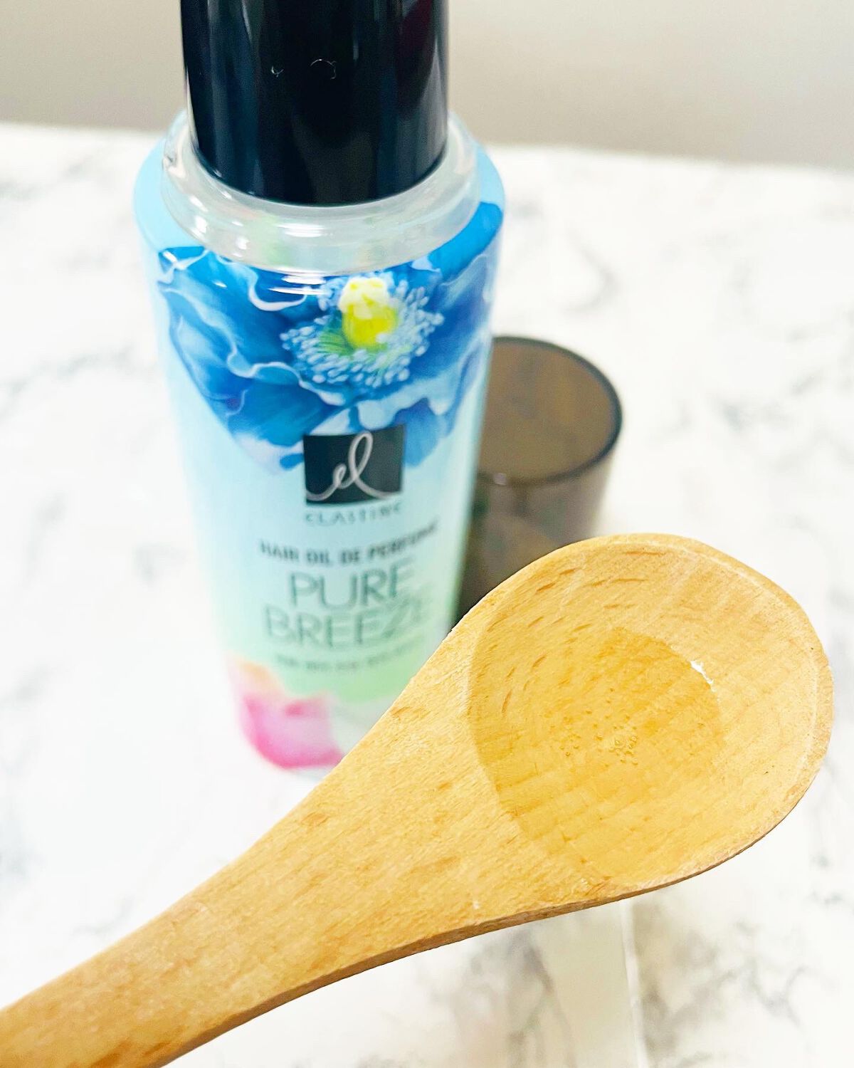 ヘアオイル ピュアブリーズ/エラスチン/その他スタイリングを使ったクチコミ（1枚目）