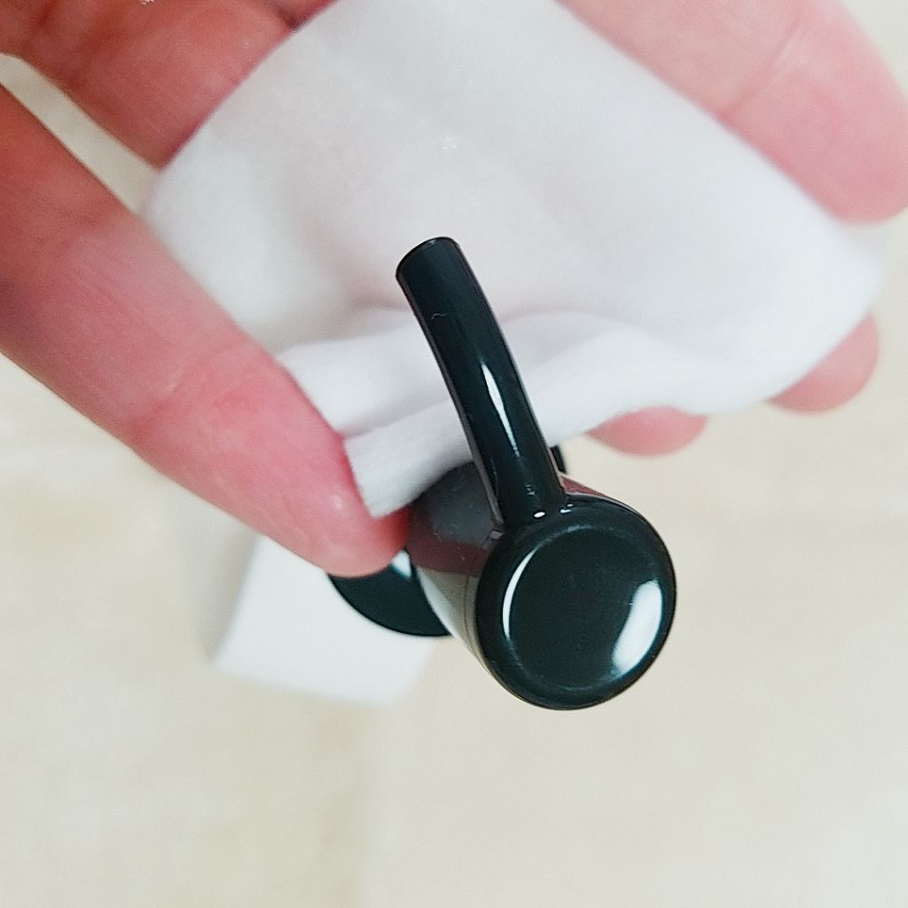 ミニマルコスメ ぱっ ヒカリで美白ふきとり化粧水 さっのクチコミ「ヒカリで美白ふき取り化粧水
「さっ」
使ってみました💗
.
まず、いいなと思ったのが
簡易包装.....」（2枚目）