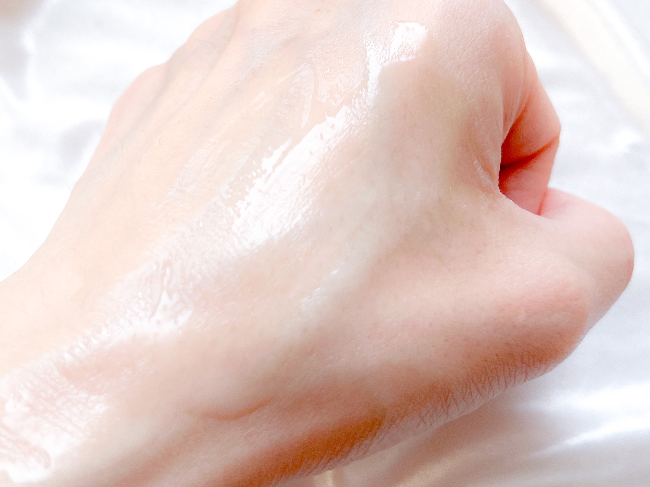 デオドラントボディミルク フローラルブーケ/エージーデオ24/ボディミルクを使ったクチコミ（3枚目）