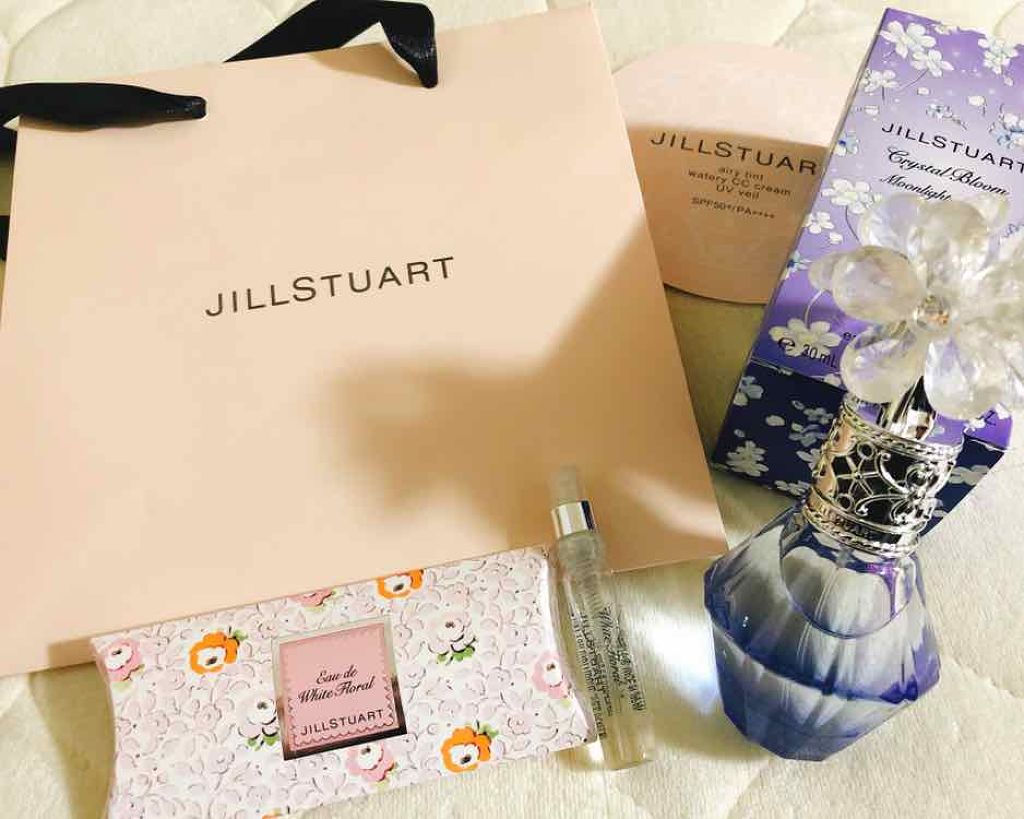 クリスタルブルーム ムーンライトマジック オードパルファン/JILL STUART/香水(レディース)を使ったクチコミ(2枚目)