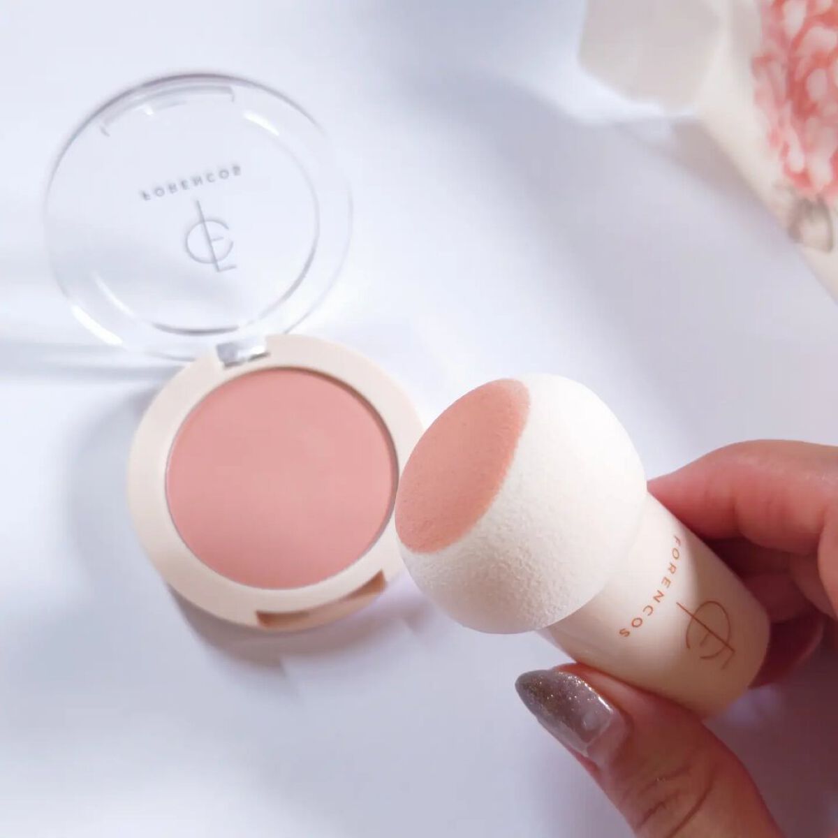 ベアブラッシャー パフ付き/フォレンコス/パウダーチークを使ったクチコミ（2枚目）