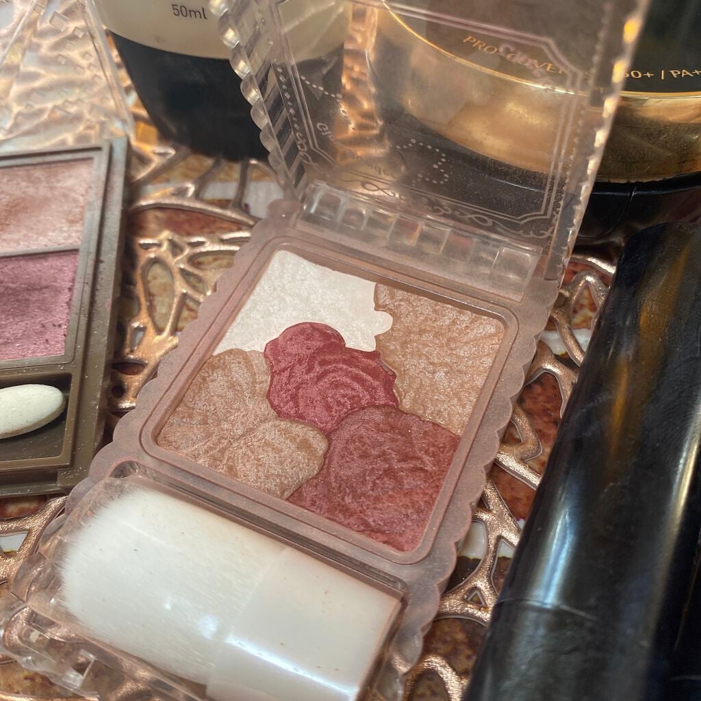 グロウフルールチークス/キャンメイク/パウダーチークを使ったクチコミ(3枚目)