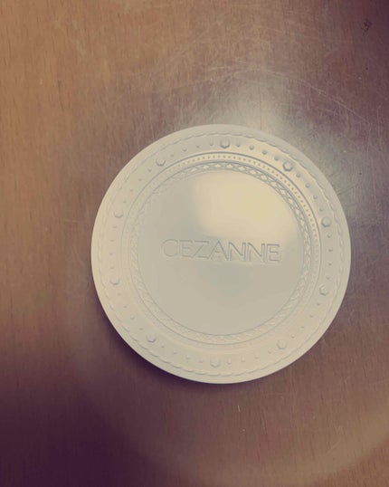 UVクリアフェイスパウダー/CEZANNE/プレストパウダーを使ったクチコミ(2枚目)