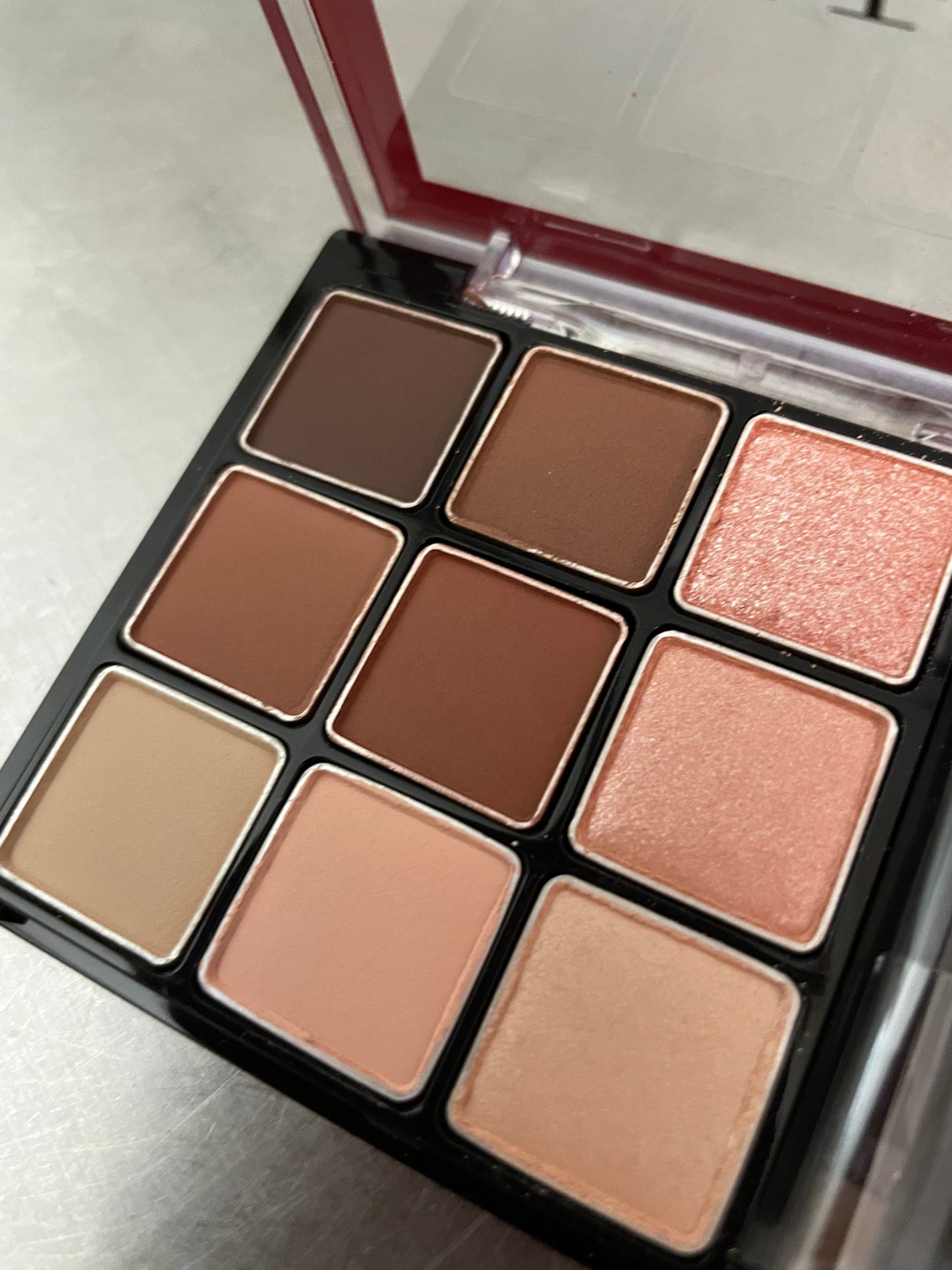 プランクトン on LIPS 「#ケイト 限定2023.12/16から限定発売ケイトと言えば若..」(1枚目)