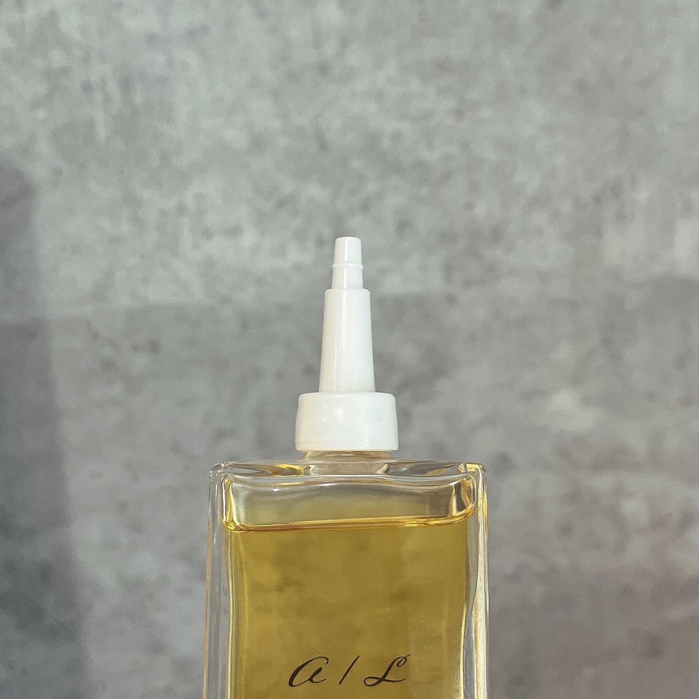 ナチュラルオイル〈ヘア&ボディ&ハンド用オイル〉/ainaLyra /ボディオイルを使ったクチコミ(5枚目)