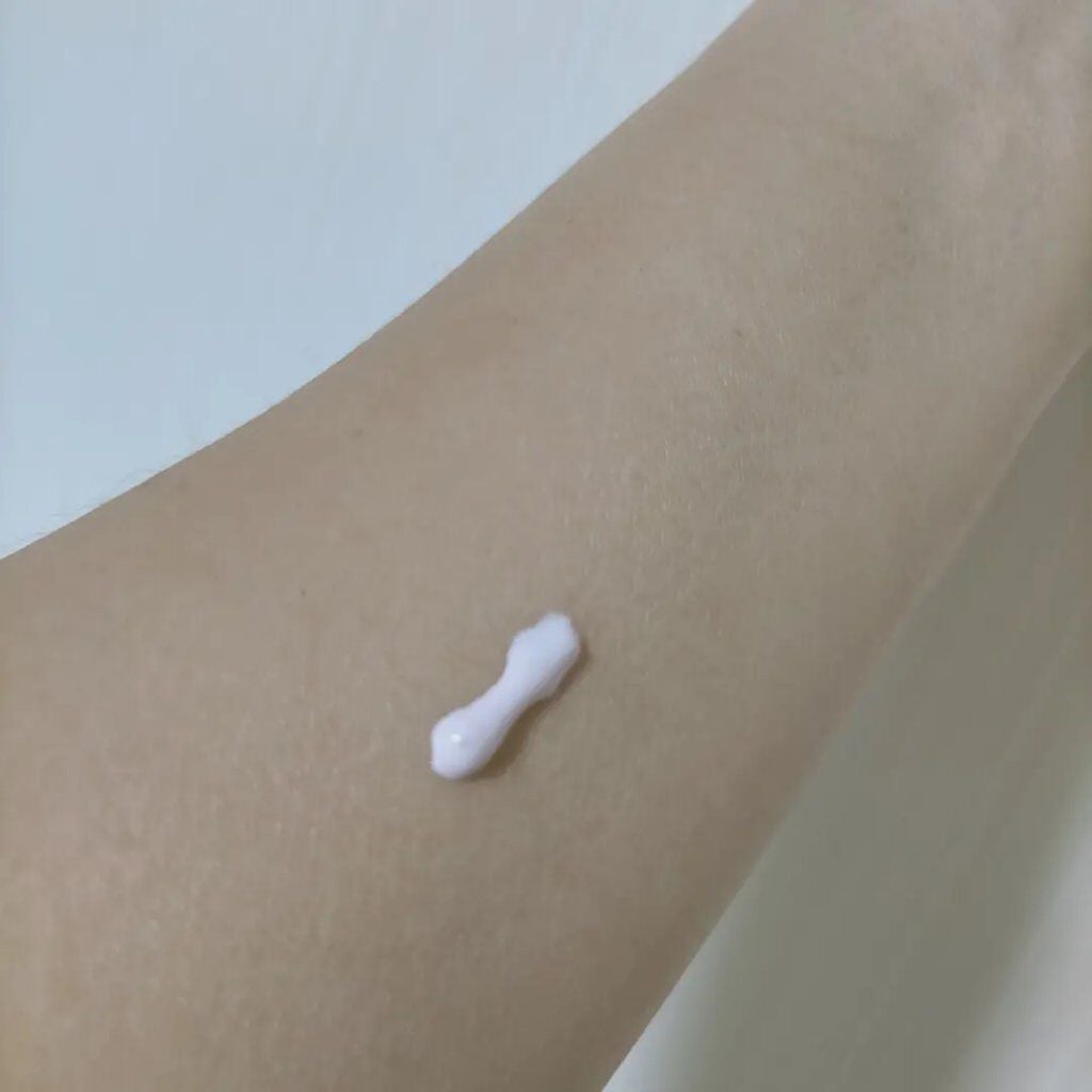 ブライトニングUV ジェル/アネッサ/化粧下地を使ったクチコミ(4枚目)