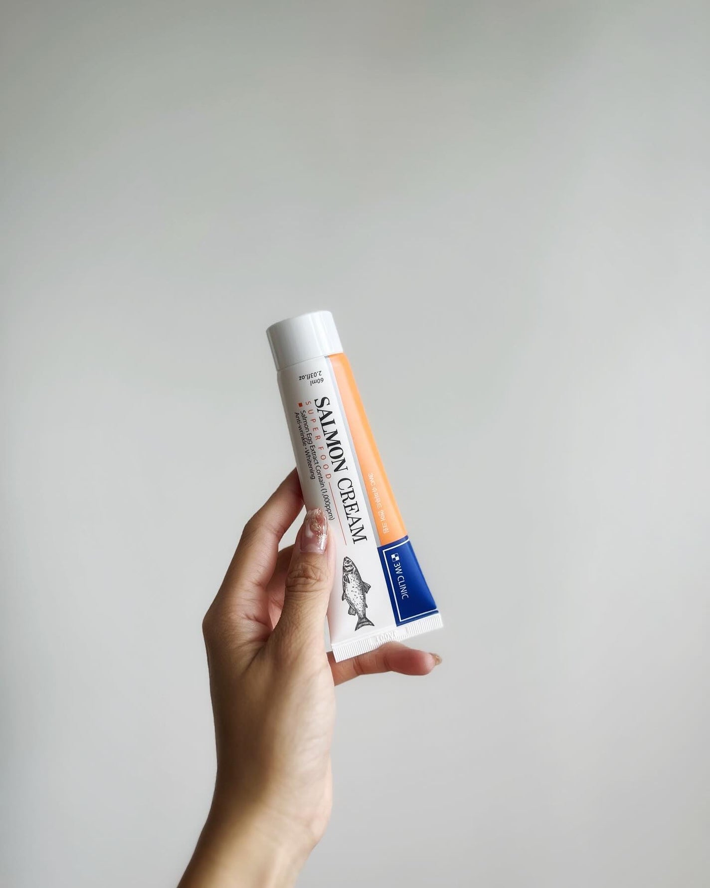 スーパーフードクリーム(サーモンクリーム)/3W CLINIC(韓国)/フェイスクリームを使ったクチコミ(1枚目)