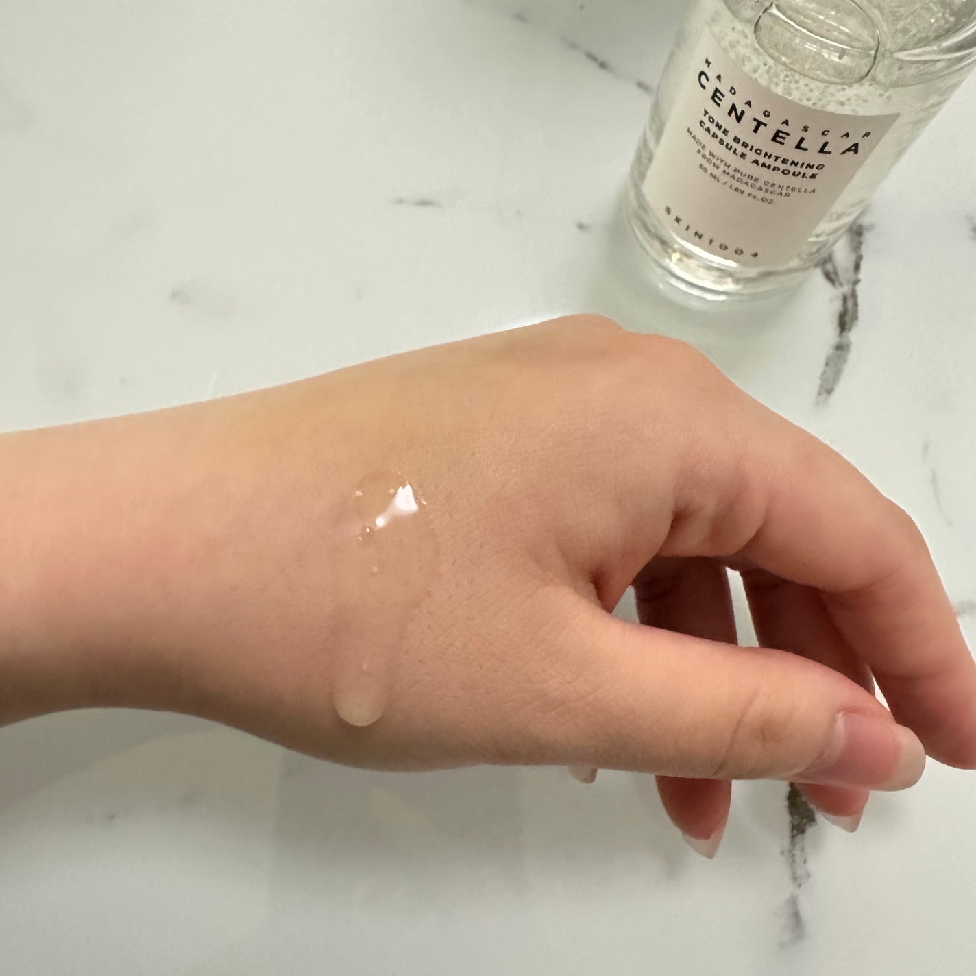 トーンブライトニング カプセルアンプル/SKIN1004/美容液を使ったクチコミ(3枚目)