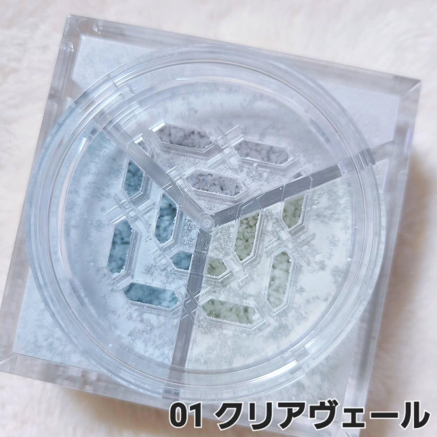 トリニタス グロウ パウダー/Visée/ルースパウダーを使ったクチコミ(5枚目)