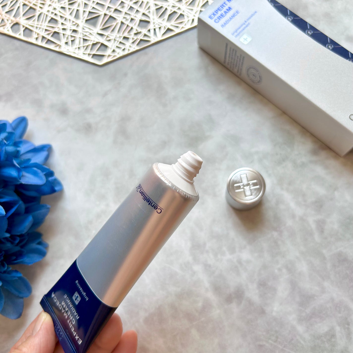 エキスパートマデカクリーム (レイディアンス)/センテリアン24/フェイスクリームを使ったクチコミ(3枚目)