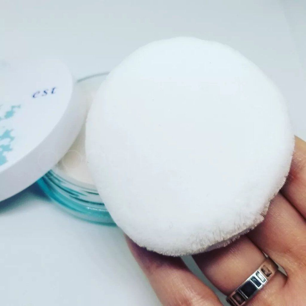 ラスティング クラリティ ルースパウダー/est/ルースパウダーを使ったクチコミ(4枚目)