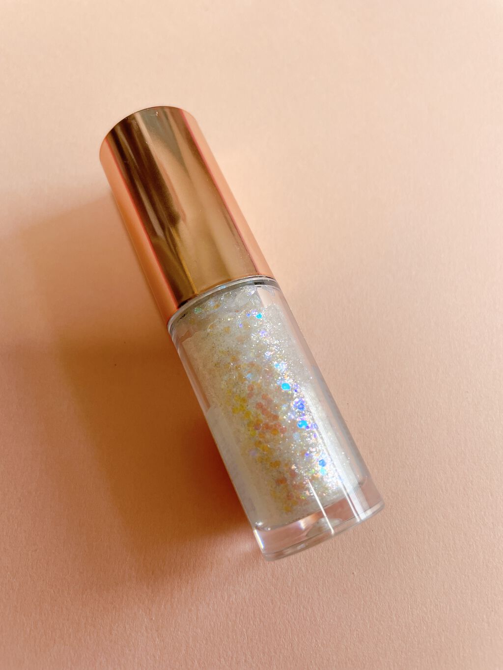 シャンパンアイグリッター 01 ピュアホワイト/Peach C/グリッターを使ったクチコミ（1枚目）