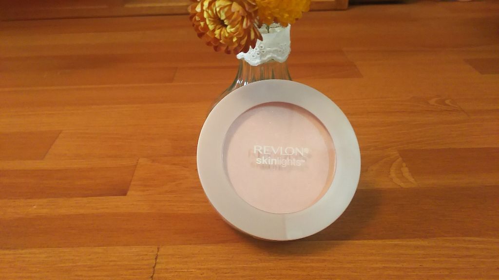 スキンライト プレスト パウダー/REVLON/プレストパウダーを使ったクチコミ(1枚目)