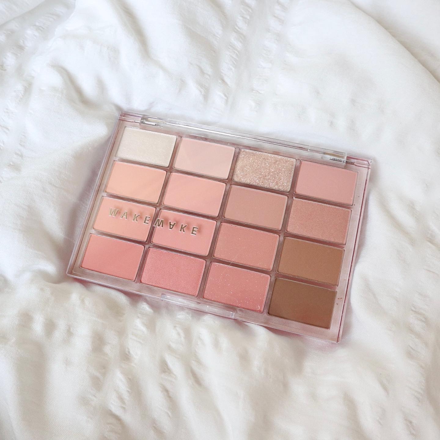 ソフトブラーリングアイパレット/wakemake/アイシャドウパレットを使ったクチコミ（1枚目）