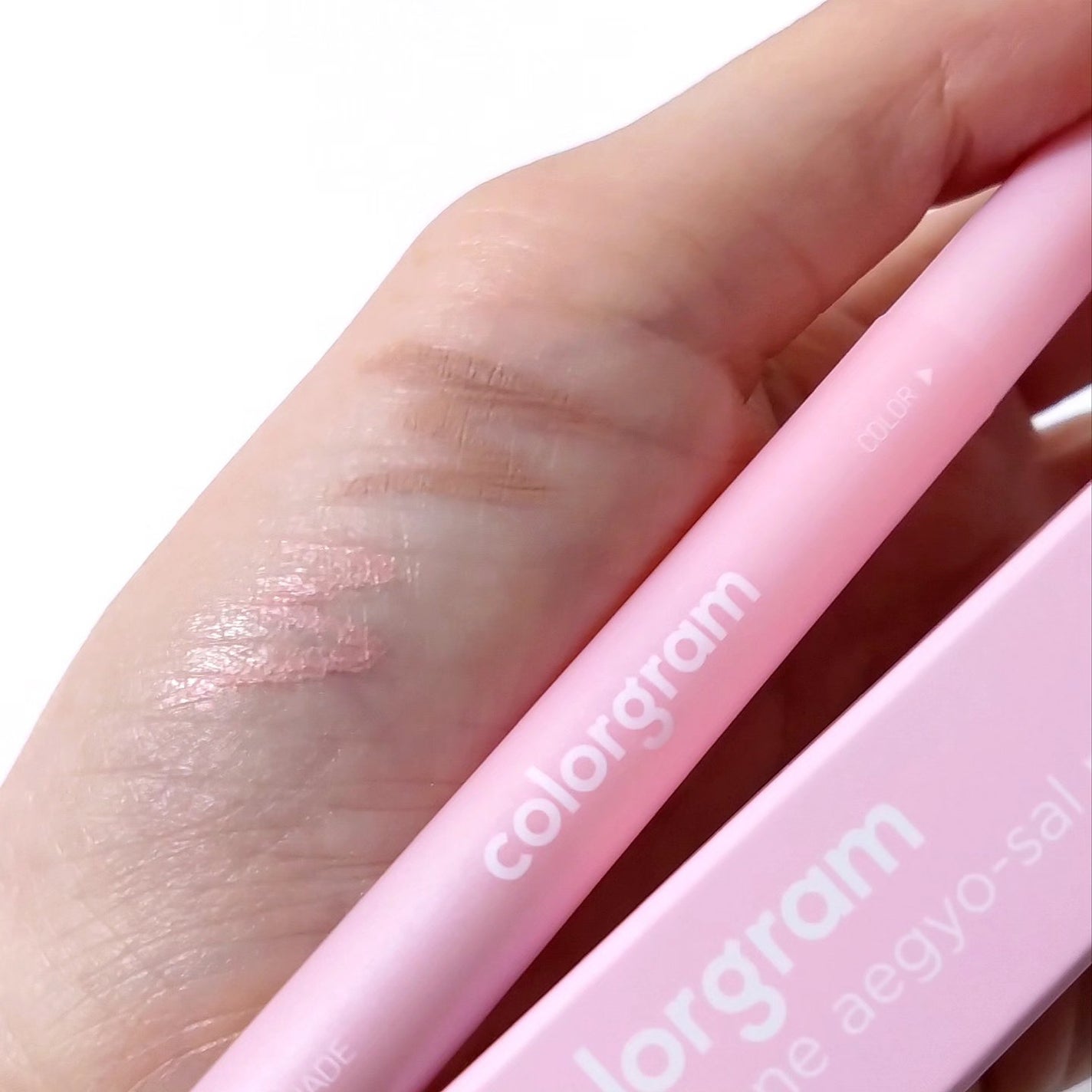 カラーグラム オールインワン涙袋メーカー/Colorgram/ペンシルアイライナーを使ったクチコミ(1枚目)