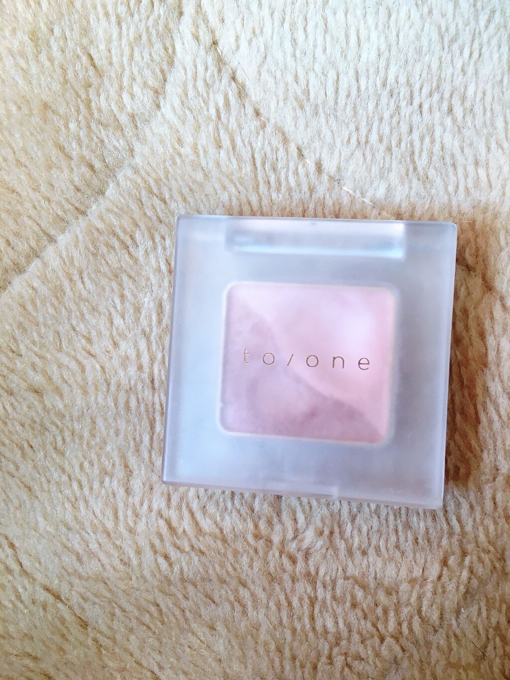 トーン ペタル アイシャドウ 10:ウォームピンク/to/one/アイシャドウパレットを使ったクチコミ（2枚目）