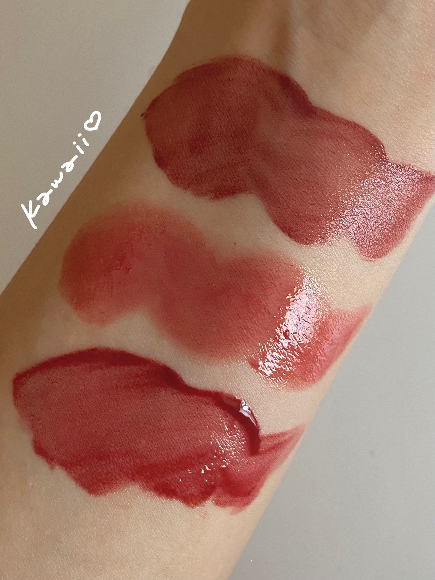 ジューシーラスティングティント/rom&nd/リップティントを使ったクチコミ(4枚目)