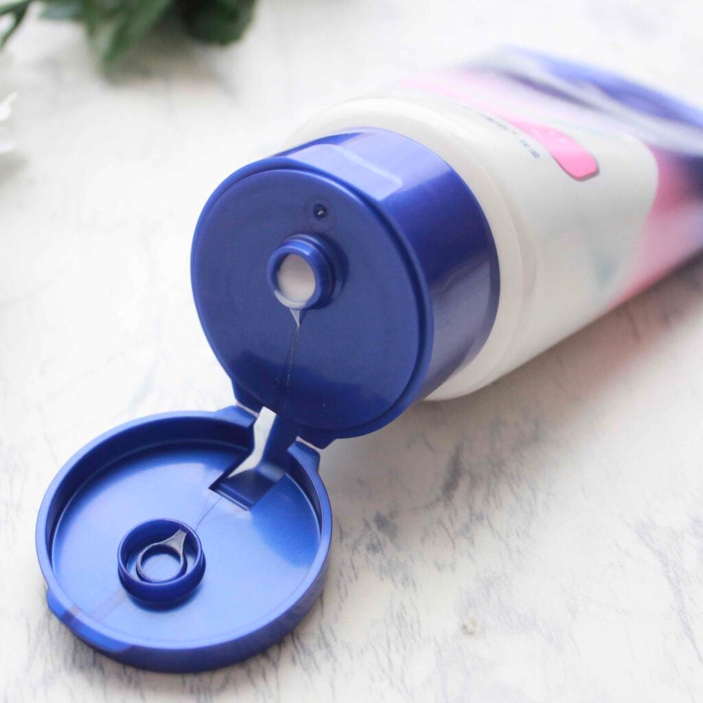 ニベア クリームケア洗顔料 とてもしっとり/ニベア/洗顔フォームを使ったクチコミ(2枚目)