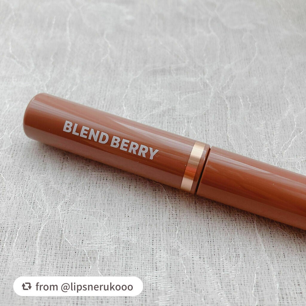 ニュアンスオン3Dアイブロウマスカラ/BLEND BERRY/眉マスカラを使ったクチコミ(3枚目)