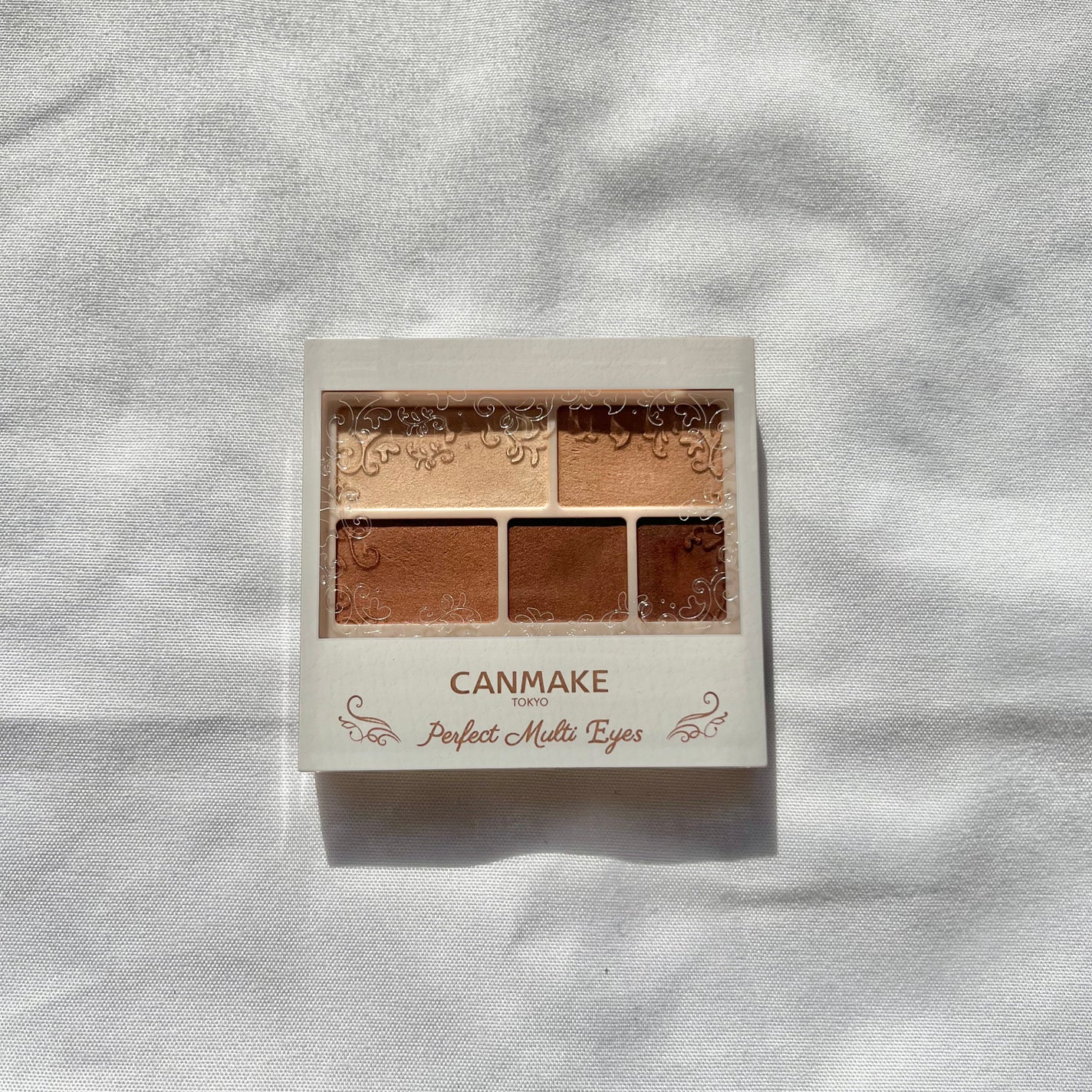 パーフェクトマルチアイズ/キャンメイク/アイシャドウパレットを使ったクチコミ(2枚目)