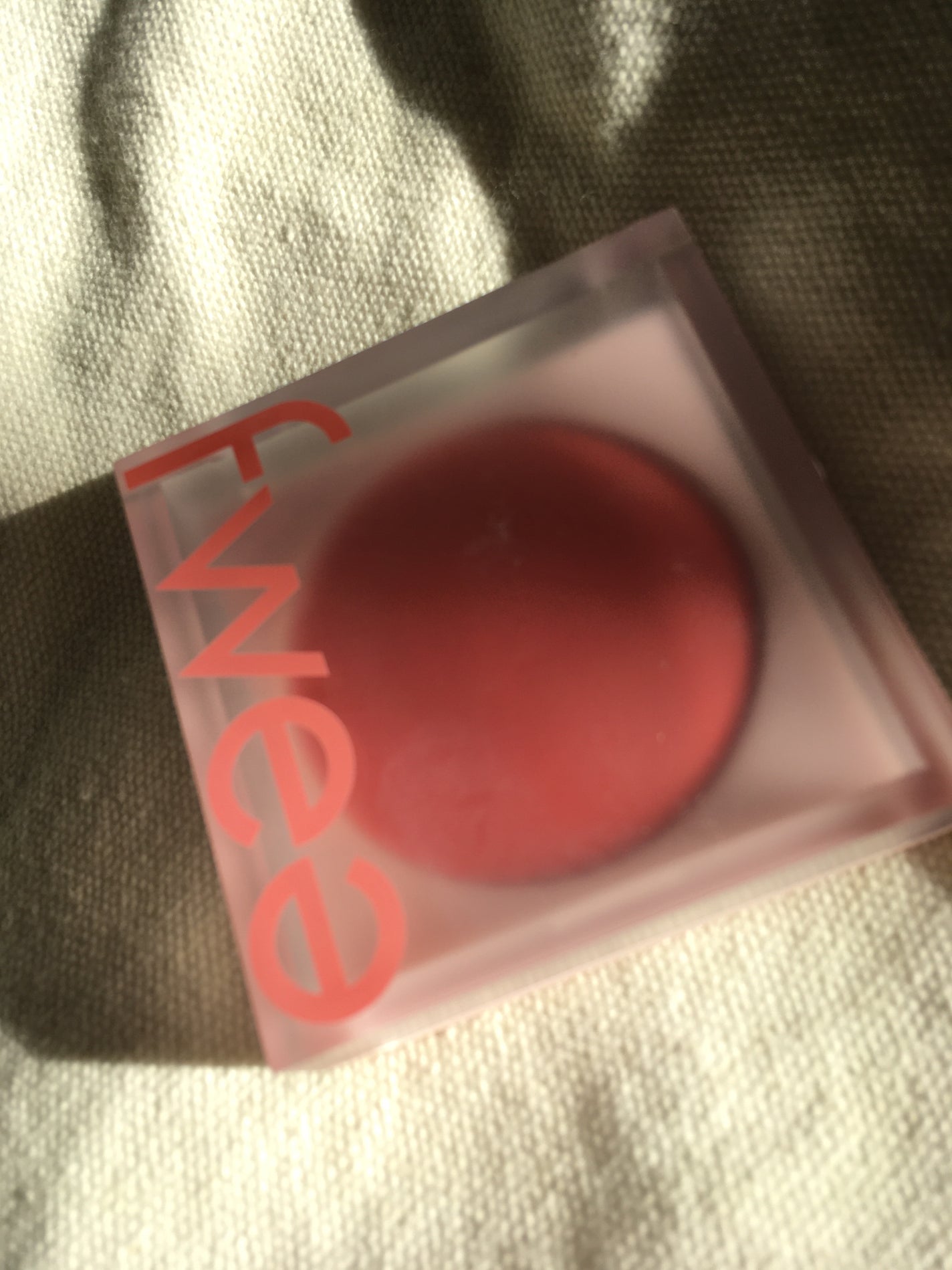 フィーチークメロウ/fwee/ジェル・クリームチークを使ったクチコミ(1枚目)