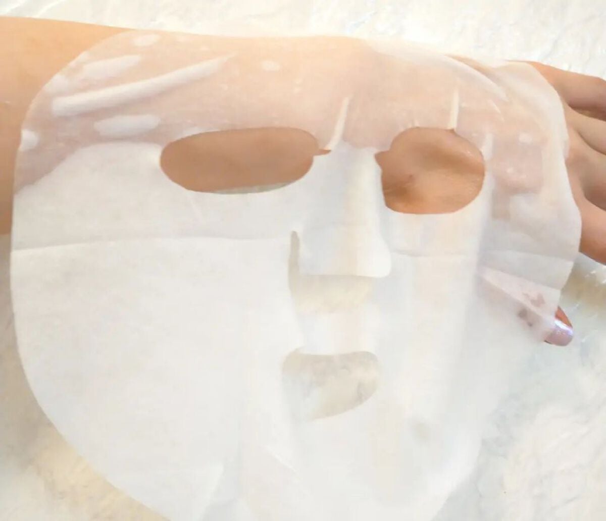 seiko_official on LIPS 「ザ・ラピューズマスクR3エッセンシャルマスク🖤#韓国コスメティ..」(2枚目)