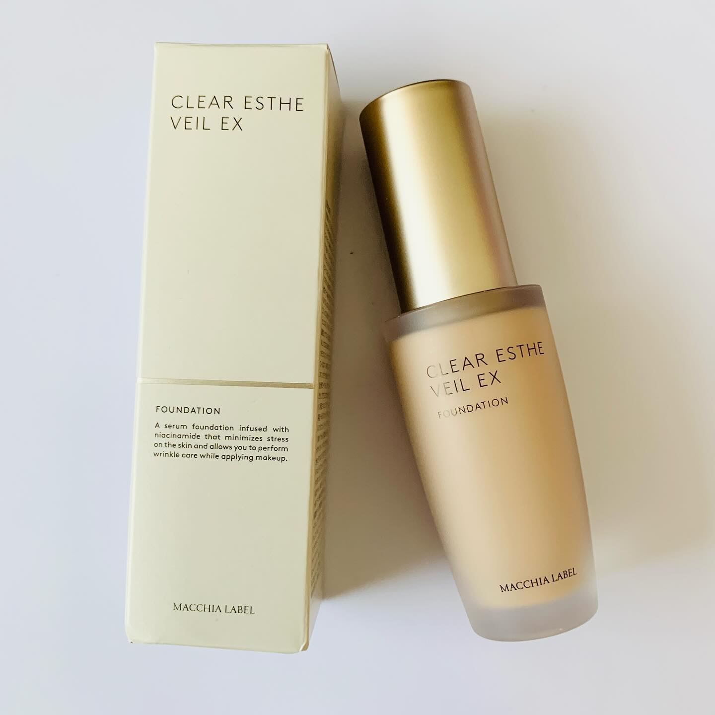 薬用クリアエステヴェールEX/Macchia Label/リキッドファンデーションを使ったクチコミ（2枚目）