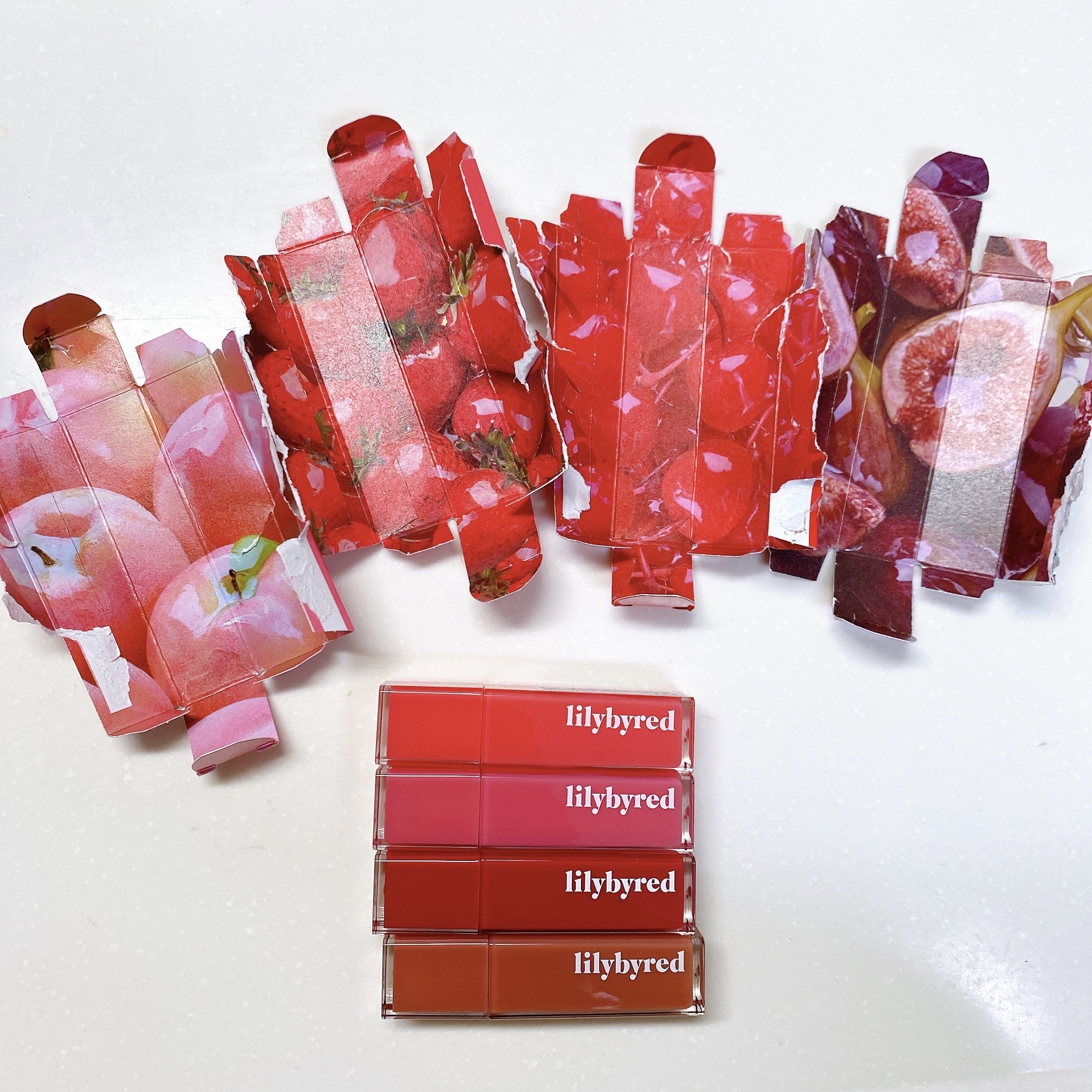 ブラッディライアー コーティングティント/lilybyred/リップティントを使ったクチコミ（2枚目）