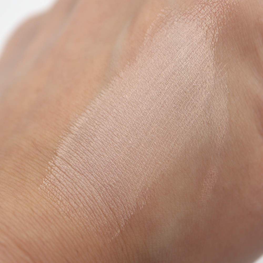 クレ・ド・ポー ボーテ タンフリュイドエクラ ナチュレル オークル00/クレ・ド・ポー ボーテ/リキッドファンデーションを使ったクチコミ（3枚目）