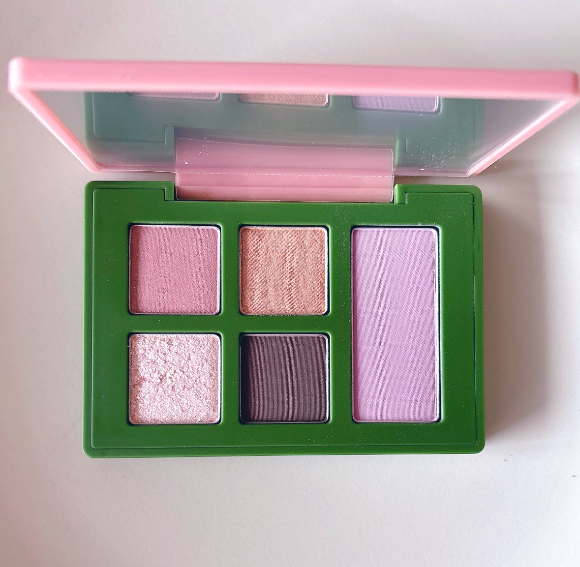 セフィラティ クイーンバレットアイズ 01 ラブポーション/Sefilaty/アイシャドウパレットを使ったクチコミ（3枚目）