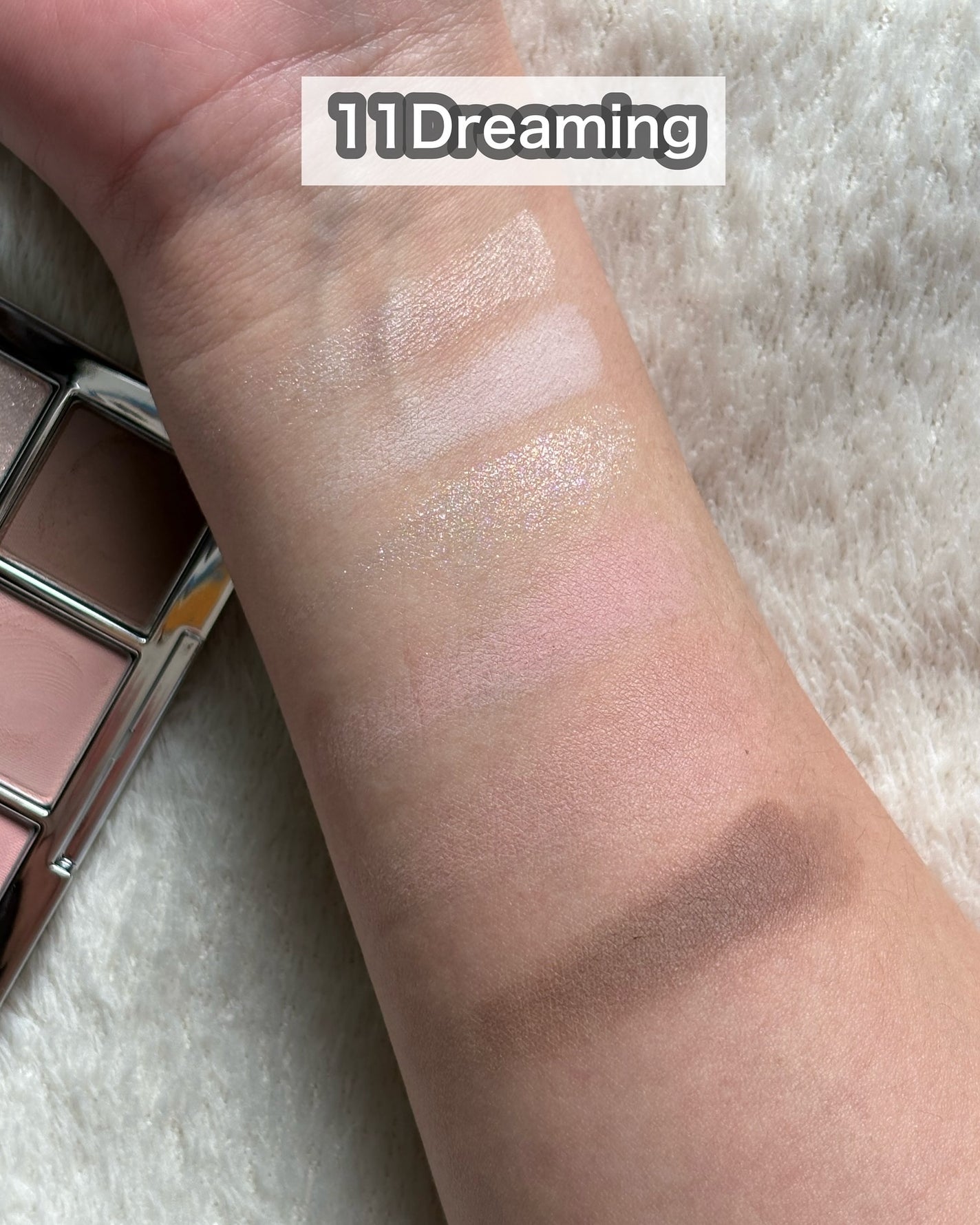 mari@コメントでフォロバ on LIPS 「2aNから新カラーがでたから早速試してみたよ💖//今回はLem..」(5枚目)