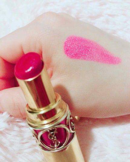 ルージュ ヴォリュプテ シャイン/YVES SAINT LAURENT BEAUTE/口紅を使ったクチコミ(2枚目)