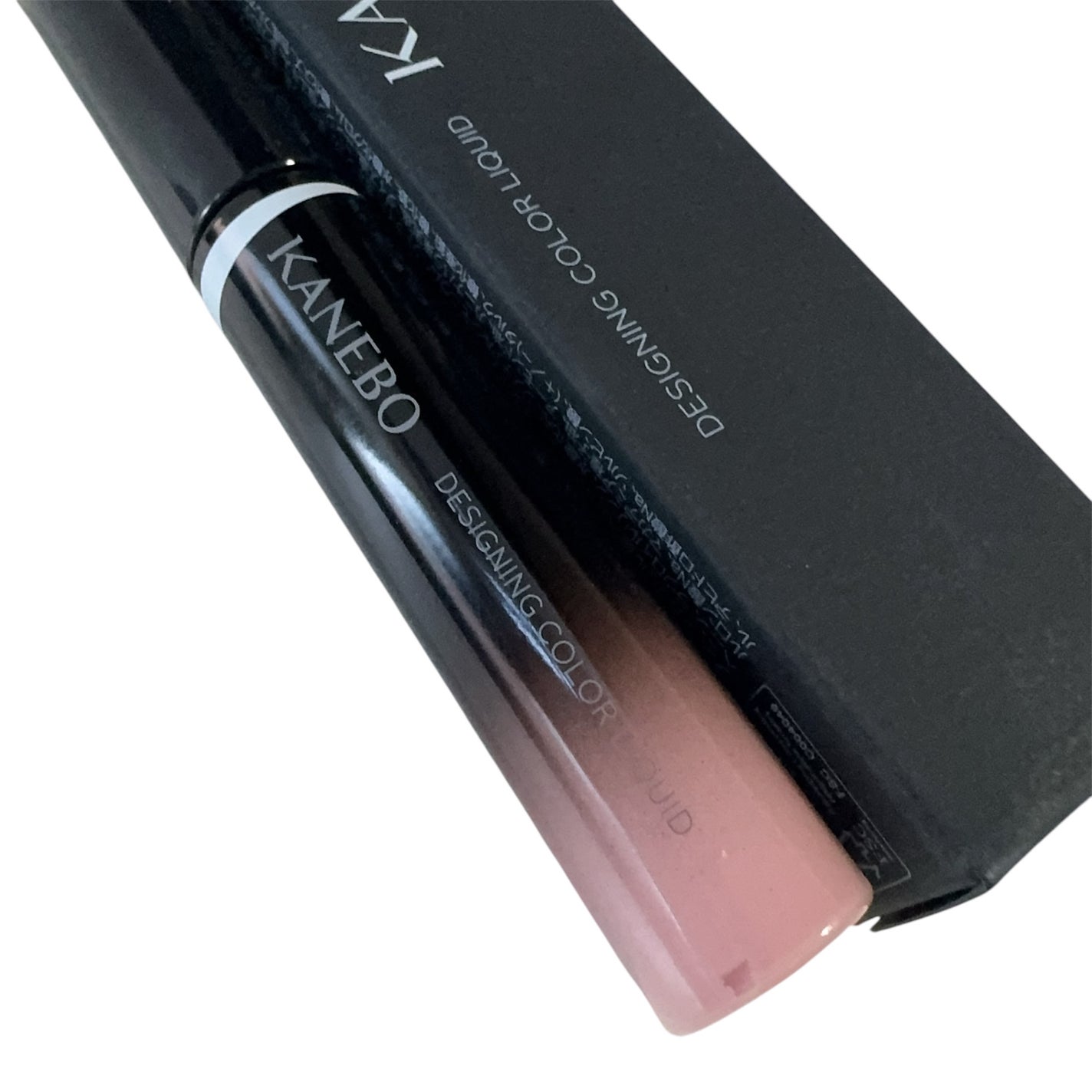 デザイニングカラーリクイド/KANEBO/リキッドコンシーラーを使ったクチコミ(2枚目)