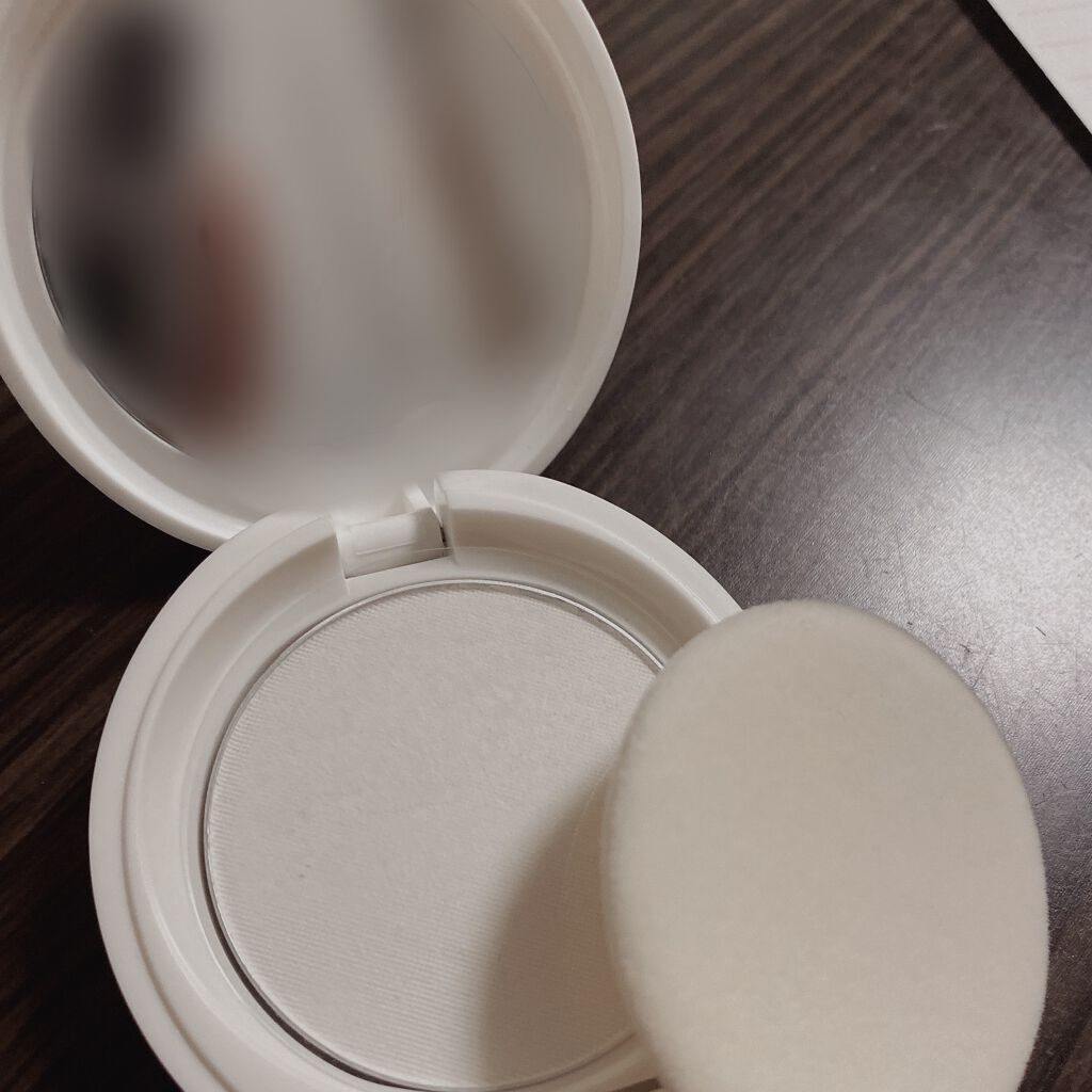 アクメディカ 薬用 フェイスパウダー クリア N/ナリスアップ/プレストパウダーを使ったクチコミ(3枚目)