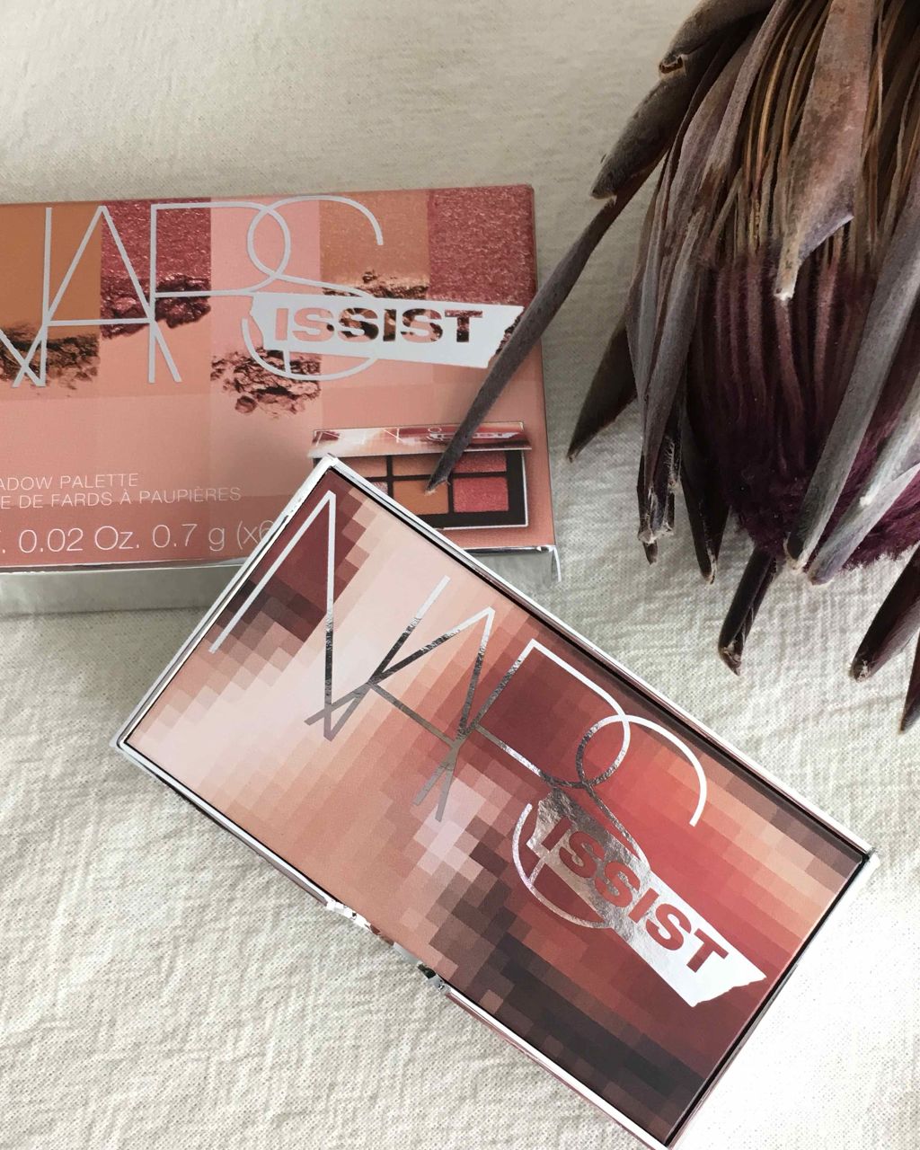 ナーズイスト ウォンテッド ミニアイシャドーパレット/NARS/アイシャドウパレットを使ったクチコミ（1枚目）