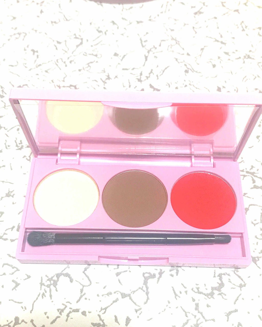 コンパクトマルチフルメイクパレット/CharMe/マルチパレットを使ったクチコミ(2枚目)