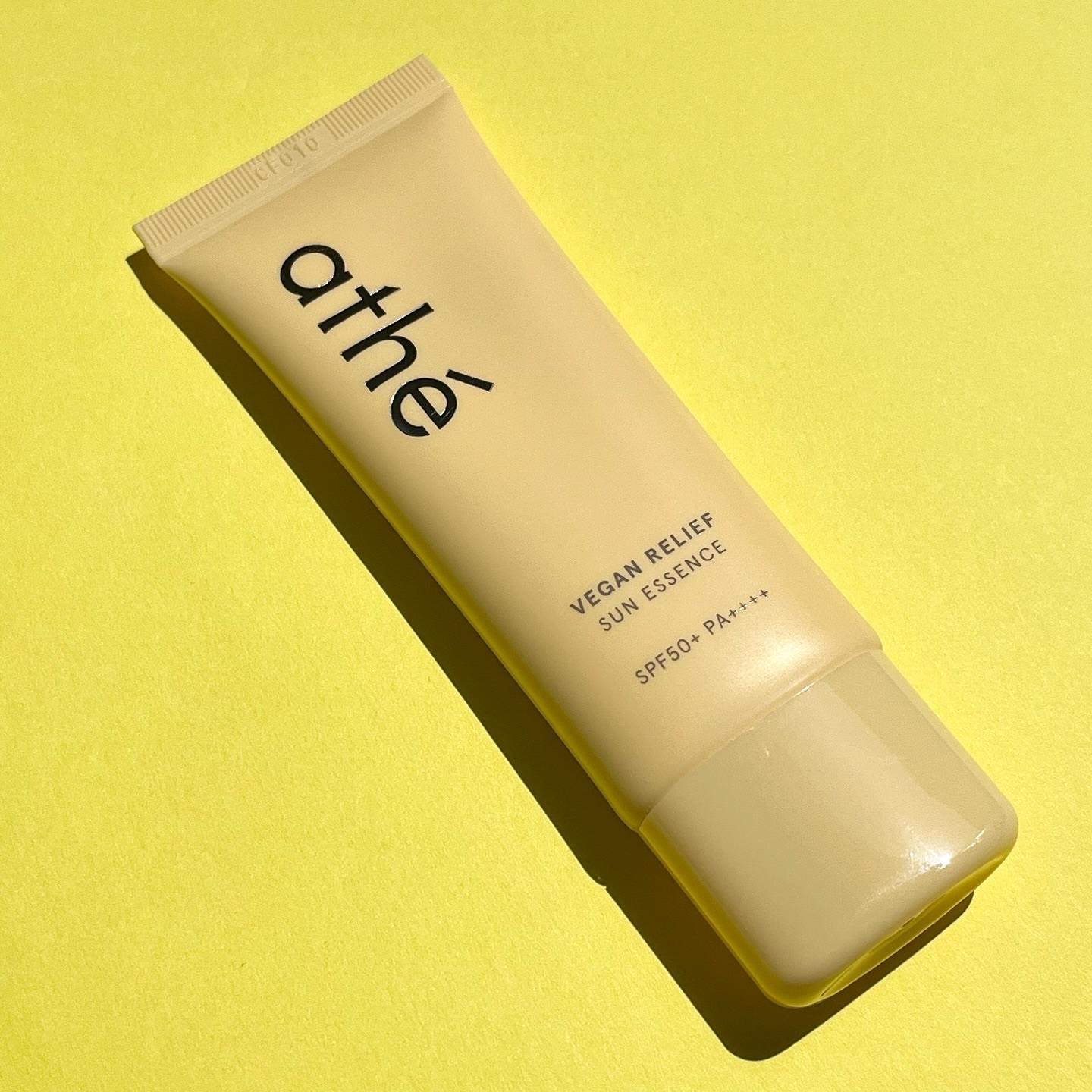 ヴィーガン リリーフ サン エッセンス /athé/日焼け止めクリームを使ったクチコミ（1枚目）