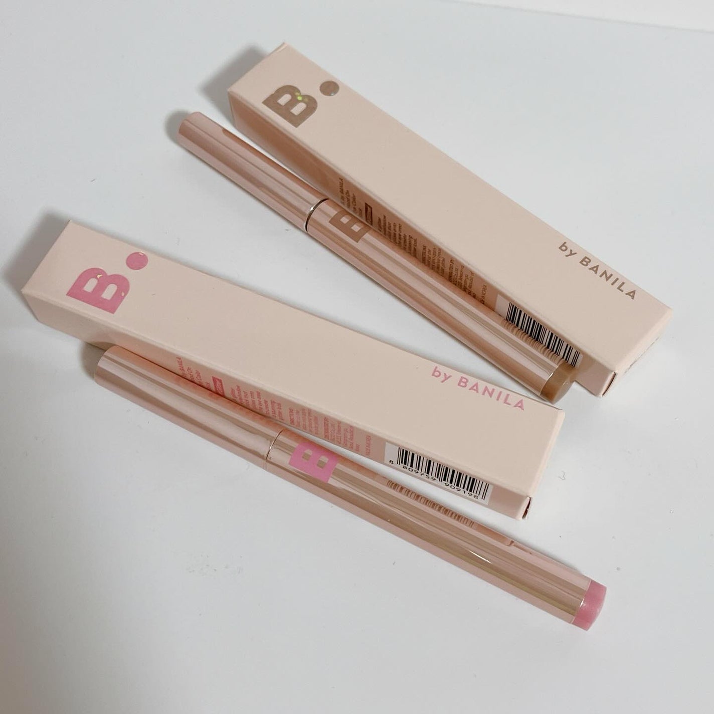 ムードオンアイカラー/BANILA CO/リキッドアイシャドウを使ったクチコミ(4枚目)