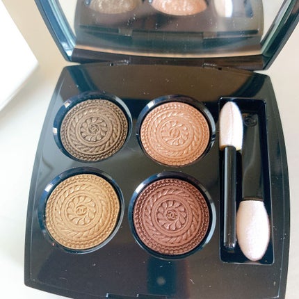 レ キャトル オンブル/CHANEL/アイシャドウパレットを使ったクチコミ(2枚目)